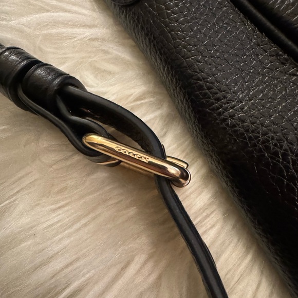 Coach Black Leather Shoulder Bag *AUTHENTIC* - Picture 2 of 8